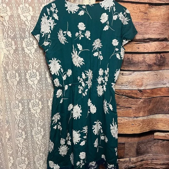 Market & Spruce Floral Green Dress (079) - Picture 9 of 10